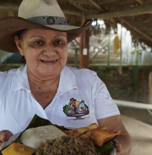 La Cocinera Real Maria Elcy Bareño