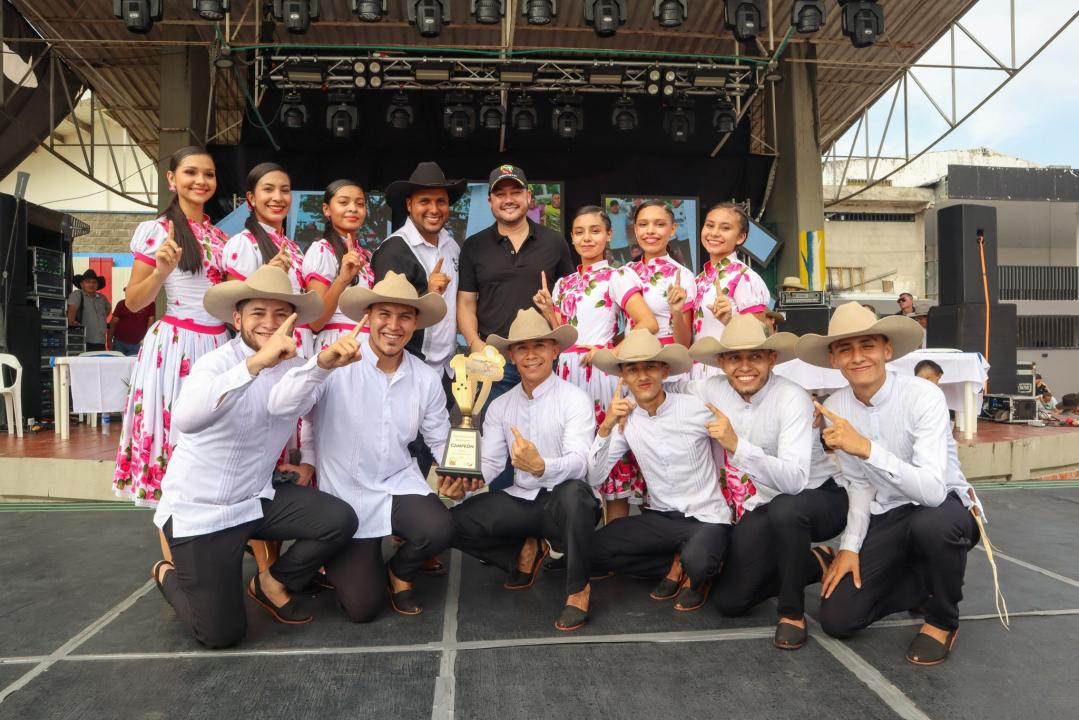 Festival Internacional de la Paz y la Cultura Llanera