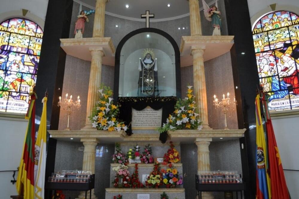 Parroquia Nuestra Señora de los Dolores de Manare